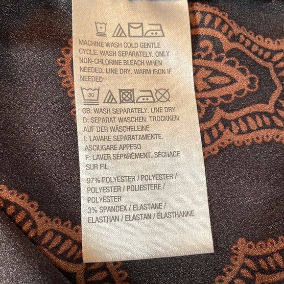 Bob Mackie wearable art - Picture 4 of 7